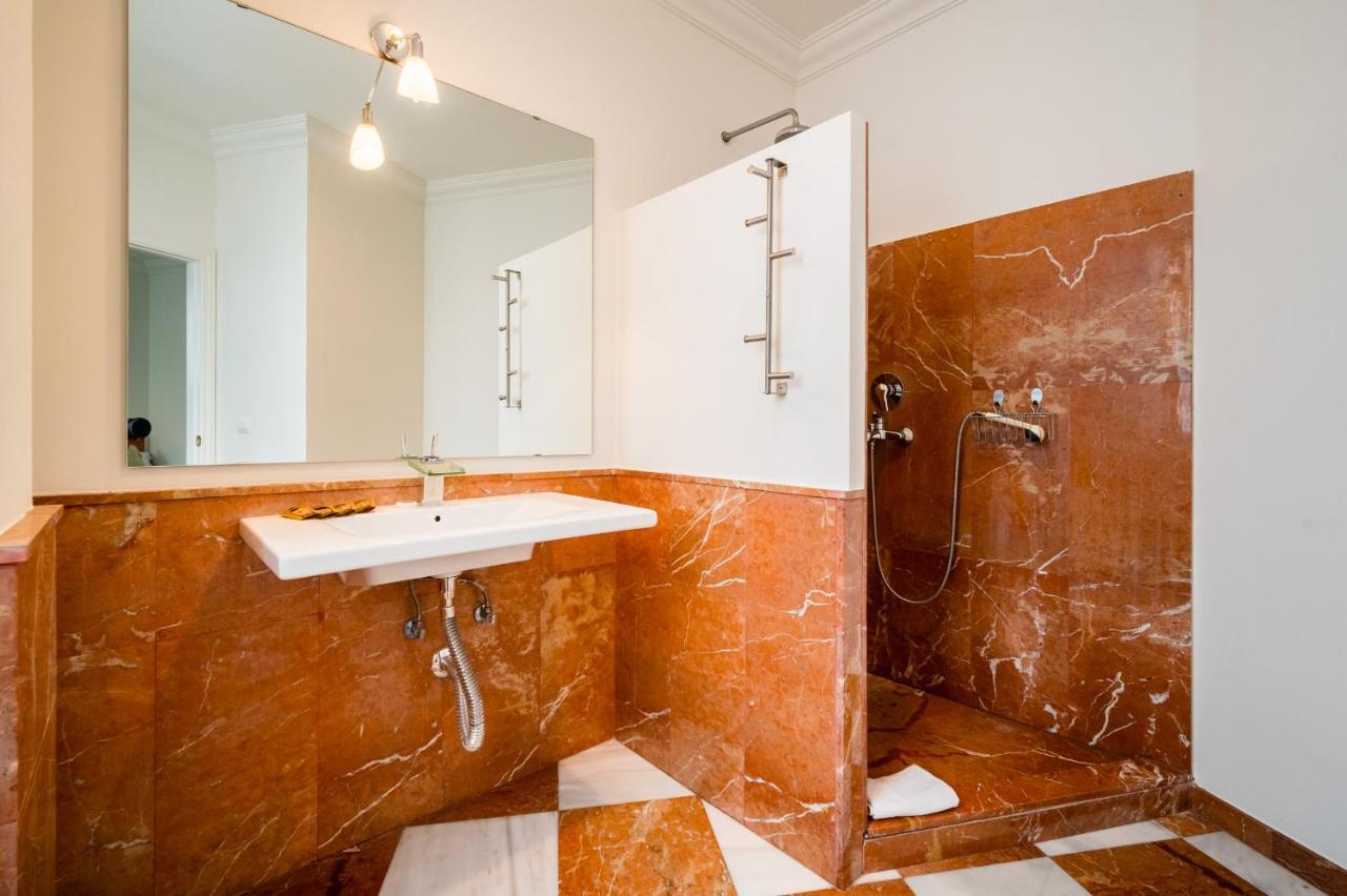 Apartamento Amplio Y Luminoso-2D 2B-Triana Sevilla Exterior foto